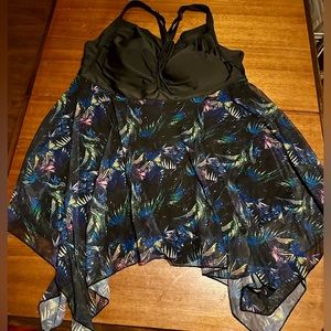 Bloomchic Women’s Plus Swim Dress with Built in Bottoms One-Piece Size 28 W